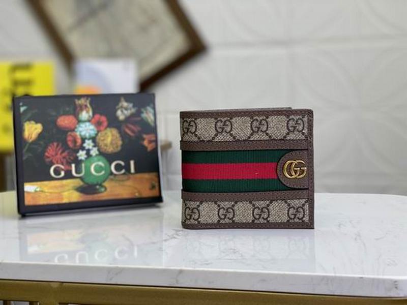 Gucci Wallets 33